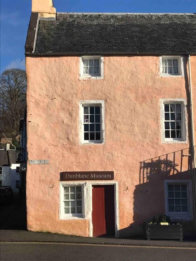 Fantastic 2 Bed Flat In Dunblane High Street公寓 外观 照片